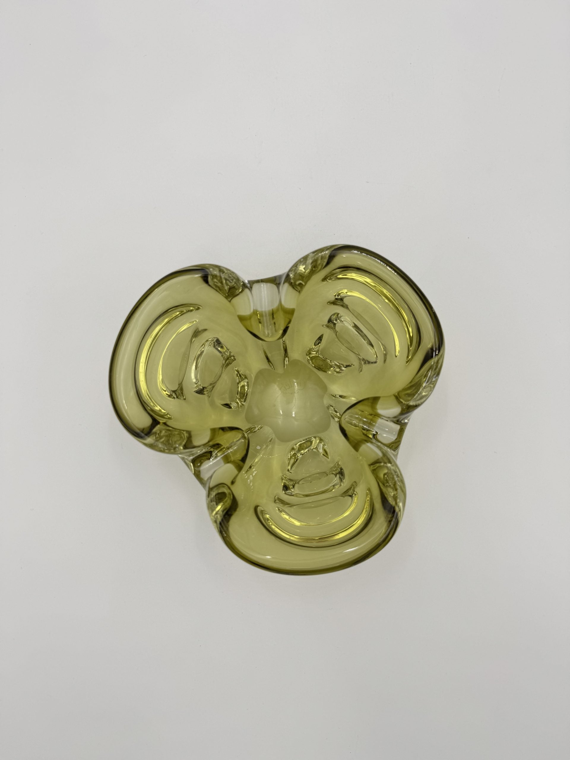 Vintage Chalet Canada Art Glass Yellow/Green Bowl Mid Century Modern